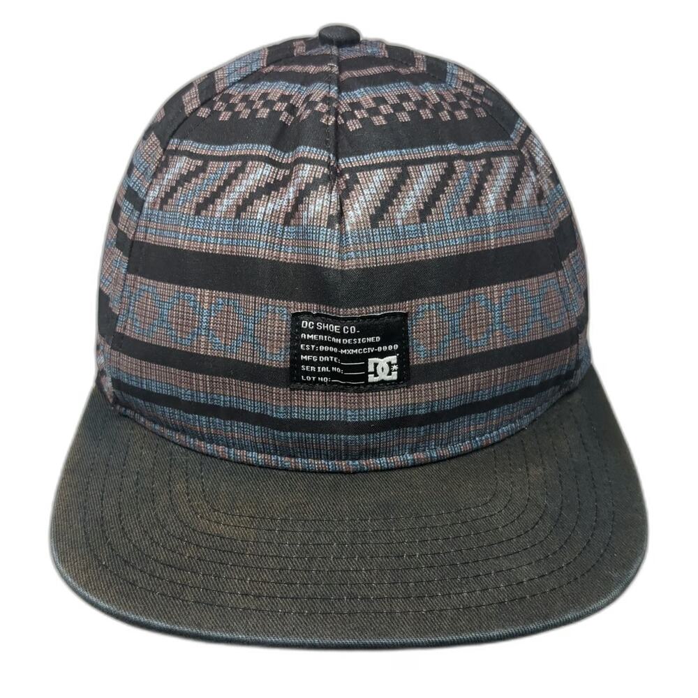 DC Shoe Co 5 Panel Black Hat One Size Geometric Pattern Snapback Flat Brim